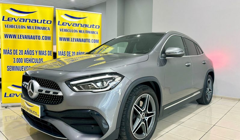 Mercedes Benz / GLA 200D lleno