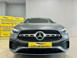 Mercedes Benz / GLA 200D lleno