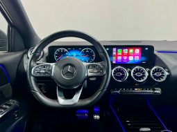 Mercedes Benz / GLA 200D lleno