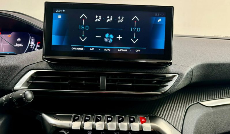 Peugeot / 3008 HDI 130cv lleno
