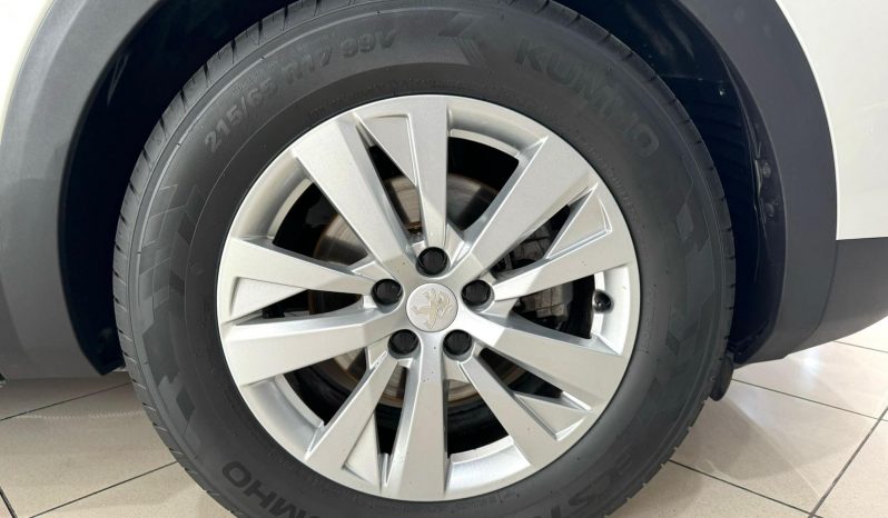 Peugeot / 3008 HDI 130cv lleno