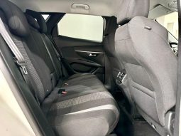 Peugeot / 3008 HDI 130cv lleno