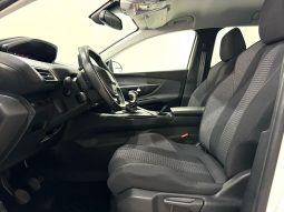 Peugeot / 3008 HDI 130cv lleno