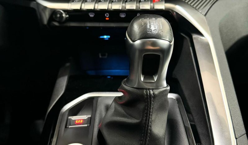 Peugeot / 3008 HDI 130cv lleno