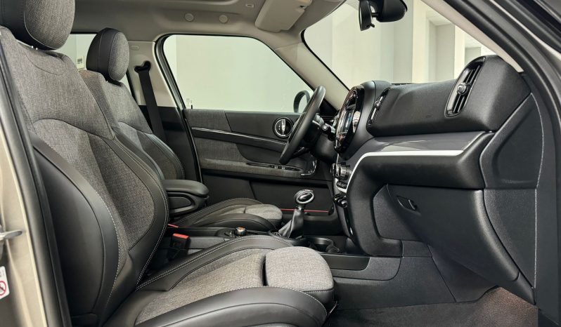 Mini / Countryman Cooper ALL4 lleno