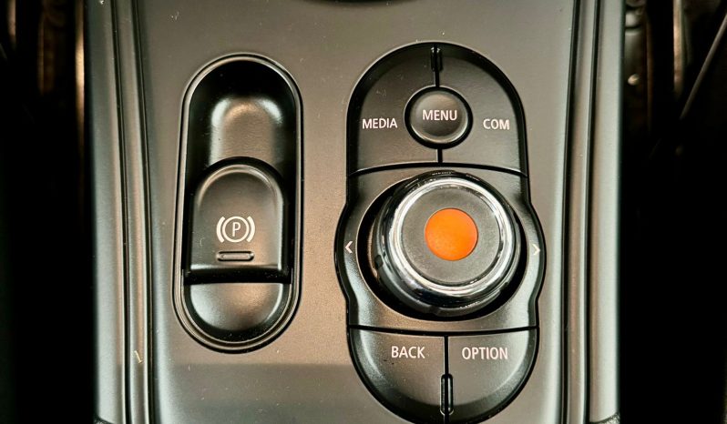 Mini / Countryman Cooper ALL4 lleno