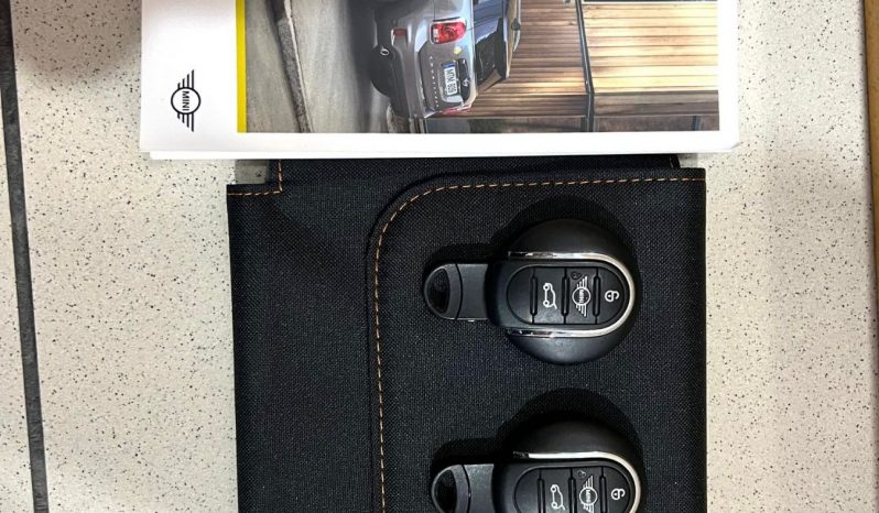 Mini / Countryman Cooper ALL4 lleno