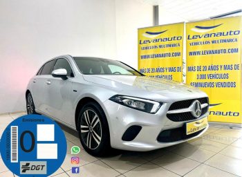 Mercedes Benz / A  250e