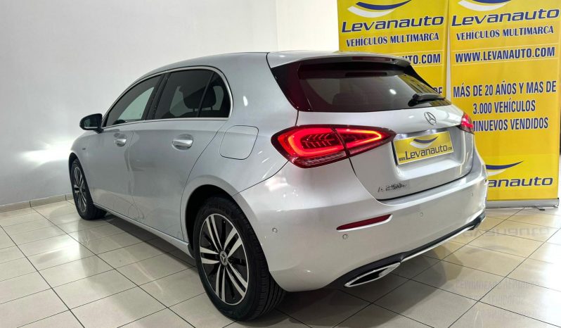 Mercedes Benz / A  250e lleno