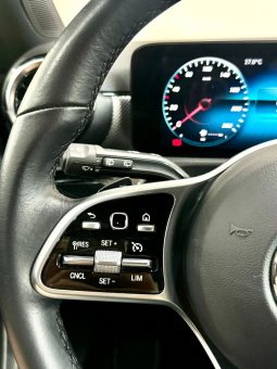 Mercedes Benz / A  250e lleno