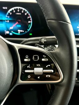 Mercedes Benz / A  250e lleno