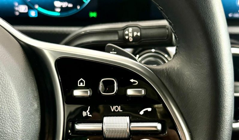 Mercedes Benz / A  250e lleno