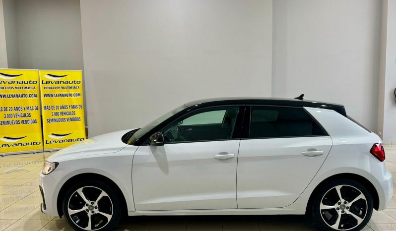 Audi / A1 Sportback 25 TFSI lleno