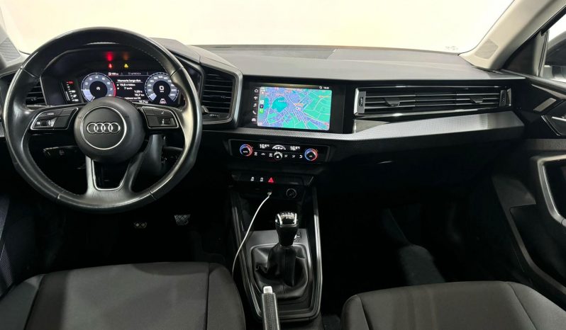 Audi / A1 Sportback 25 TFSI lleno