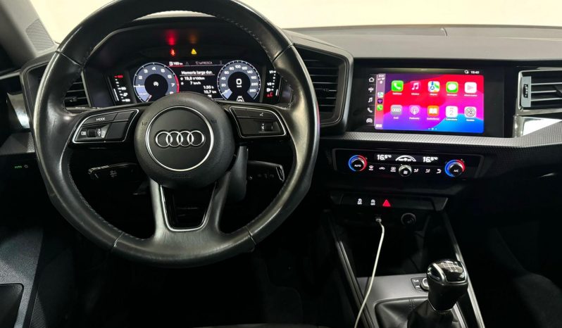 Audi / A1 Sportback 25 TFSI lleno