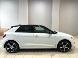 Audi / A1 Sportback 25 TFSI lleno