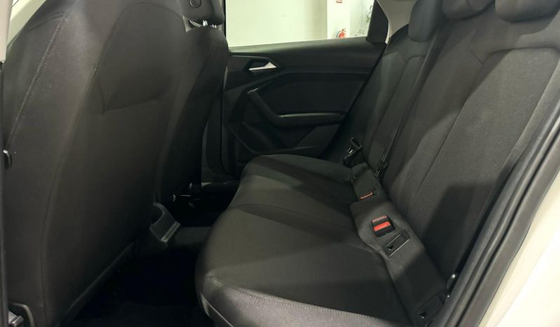 Audi / A1 Sportback 25 TFSI lleno