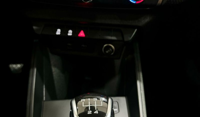 Audi / A1 Sportback 25 TFSI lleno