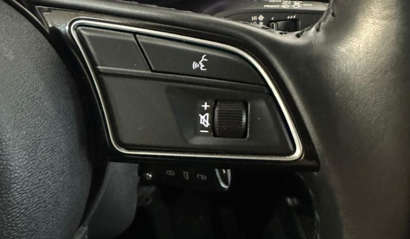 Audi / A1 Sportback 25 TFSI lleno