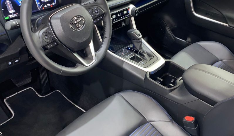 Toyota / RAV4 220H STYLE lleno