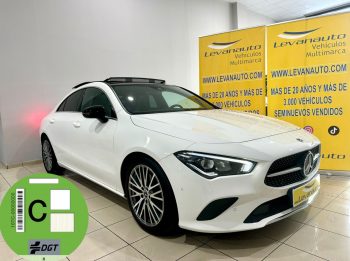 Mercedes Benz / CLA  200D