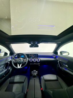 Mercedes Benz / CLA  200D lleno