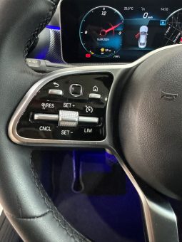 Mercedes Benz / CLA  200D lleno