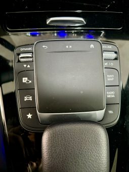 Mercedes Benz / CLA  200D lleno