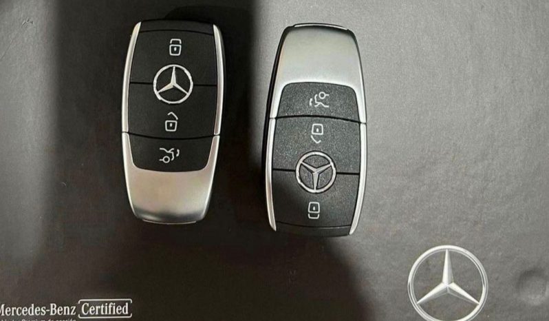 Mercedes Benz / CLA  200D lleno