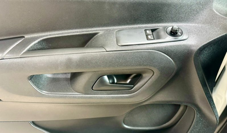 Citroen / Berlingo  HDI 100cv lleno