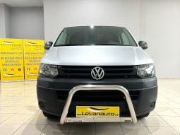 Volkswagen / Transporter 2.0 TDI lleno