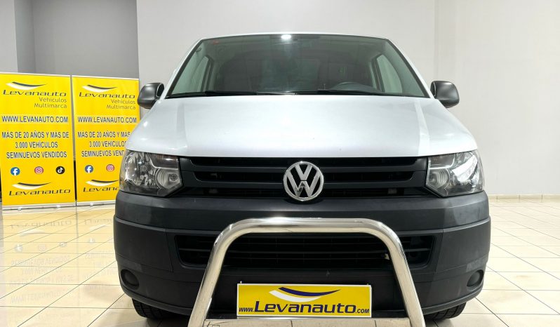 Volkswagen / Transporter 2.0 TDI lleno