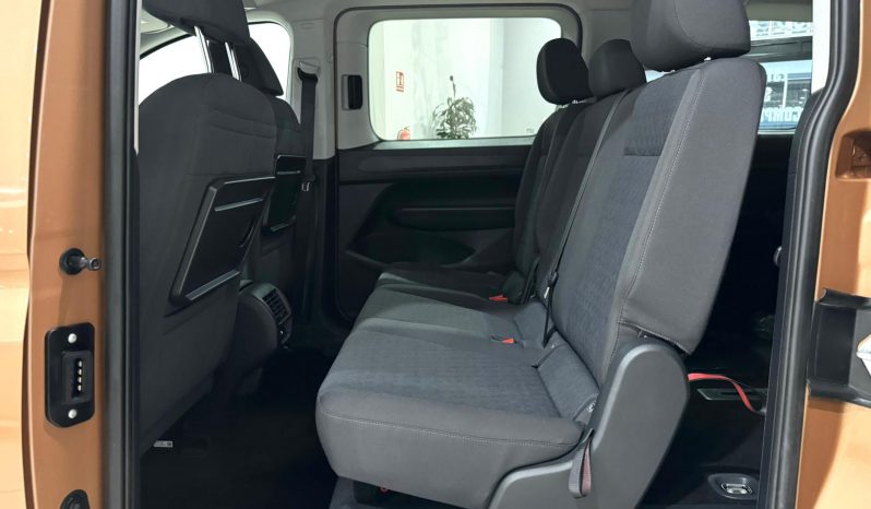 Volkswagen / Caddy Maxi 2.0 TDI lleno