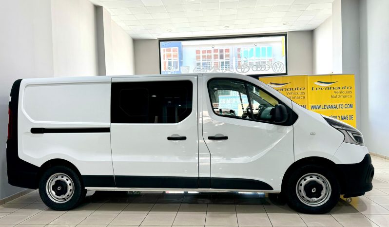 Renault /  Trafic Combi-6 lleno