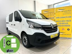 Renault /  Trafic Combi-6