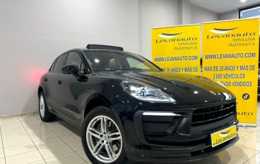 PORSCHE/ MACAN 2022