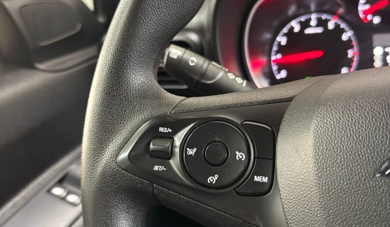 Opel / Combo  7 plazas lleno