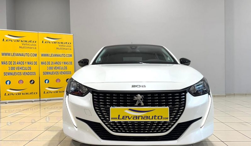 Peugeot / 208 5p 1.2i lleno