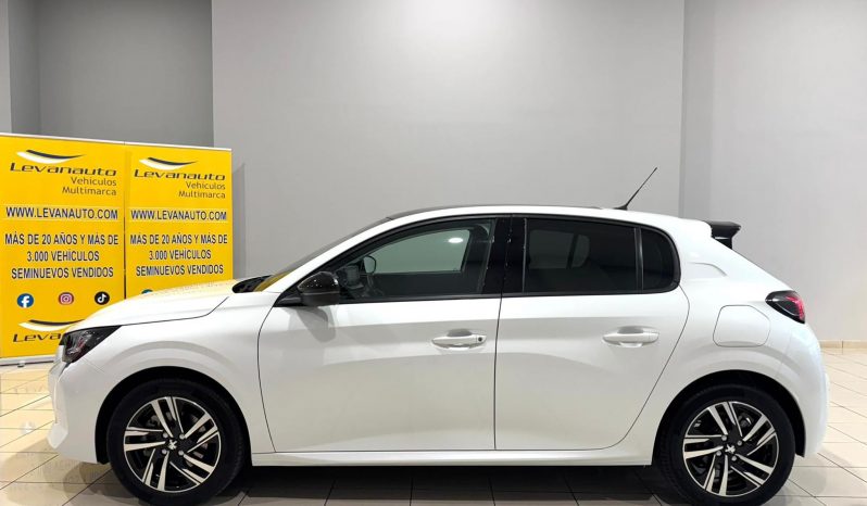 Peugeot / 208 5p 1.2i lleno