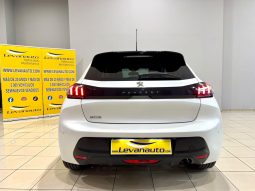 Peugeot / 208 5p 1.2i lleno