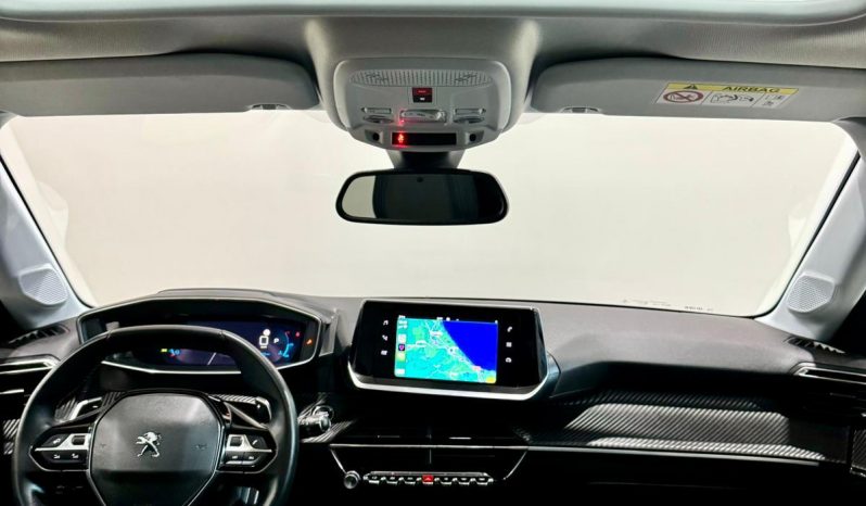 Peugeot / 208 5p 1.2i lleno