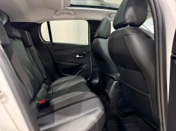 Peugeot / 208 5p 1.2i lleno