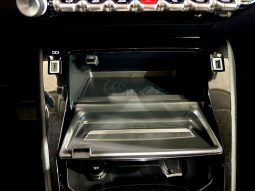 Peugeot / 208 5p 1.2i lleno